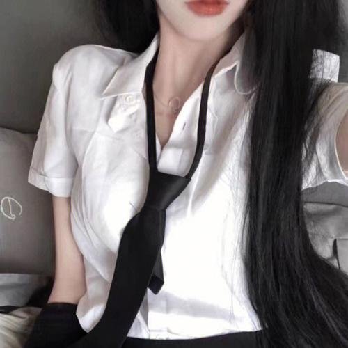 无名三侠客